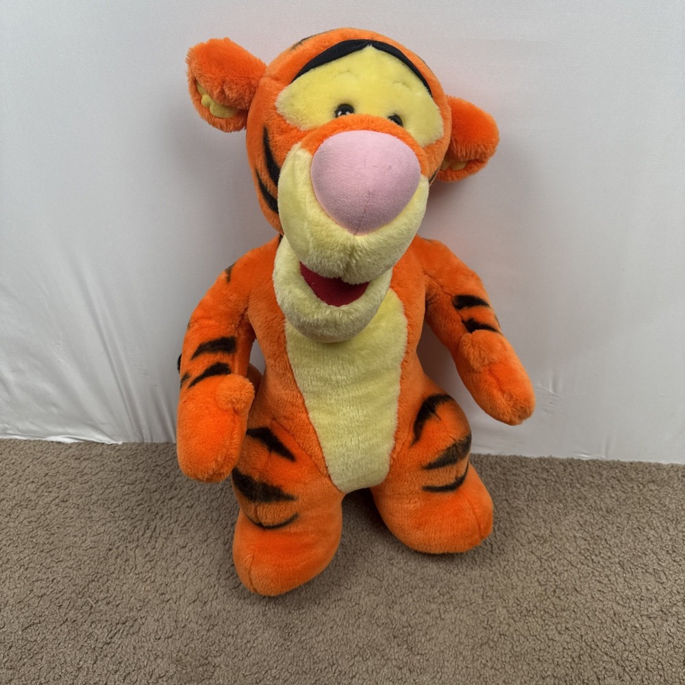 Vintage 90s Disney Store Tigger Large 22" Stuffed Plush Winnie The Pooh‎ Toy